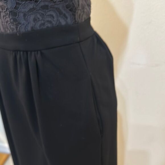 Trina Turk Elegant Black Lace Top Dress w/ Pockets Size 6 - Picture 6 of 11